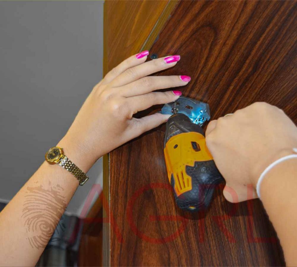 Intsalling Zebra Blinds