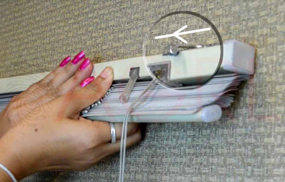 Intsalling Venetian Blinds