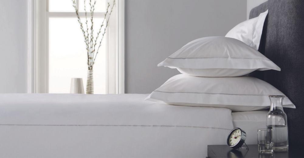 What Type of Bedding Do Luxury Hotels Use?