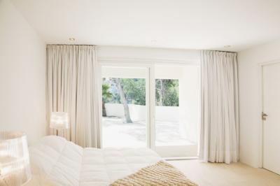 Best Bedroom Curtains To Update Your Room